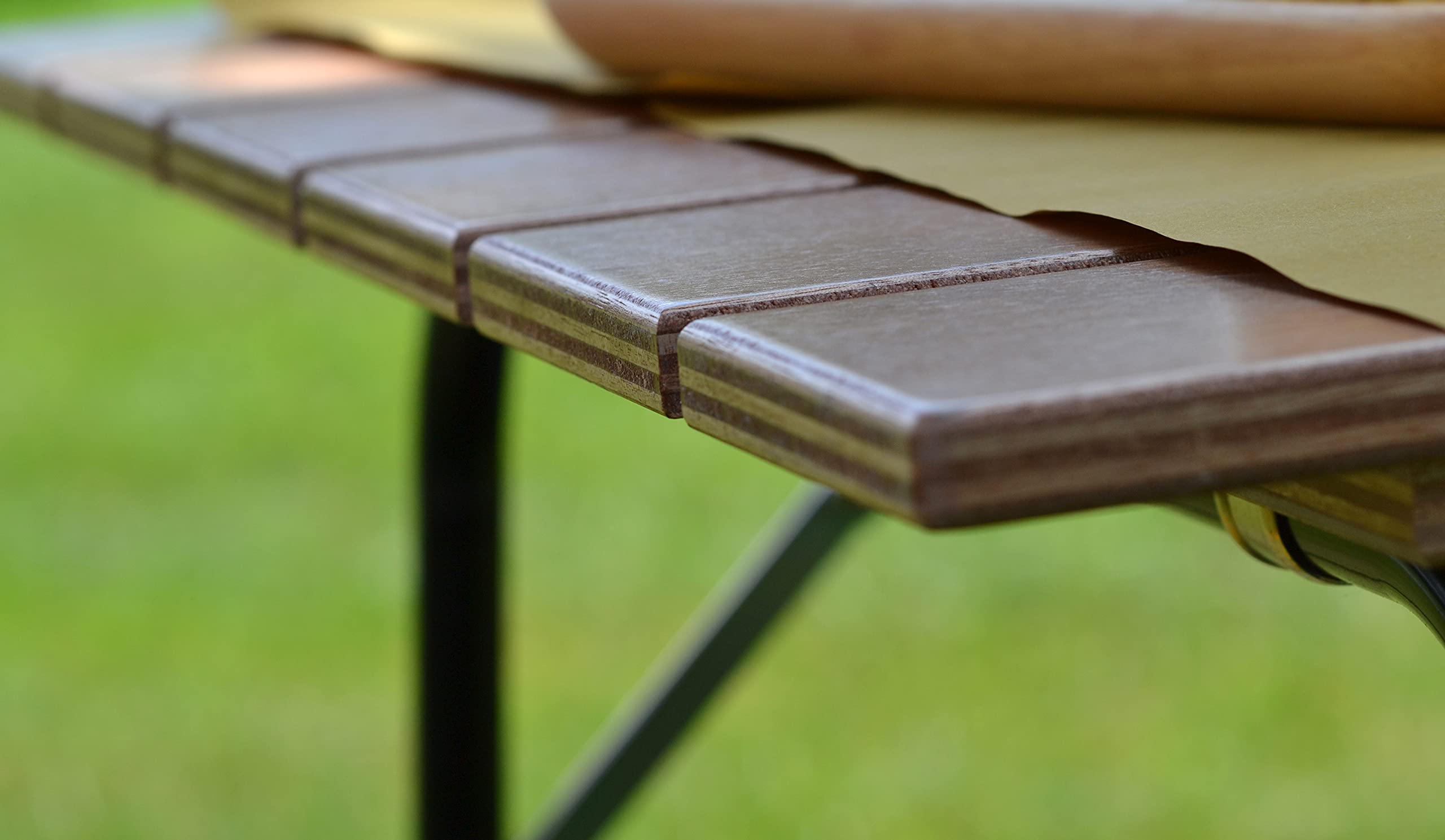 takabond　 castelmerlino ② CASTELMERLINO Okumé Folding Legs Outdoor Camping Terrace